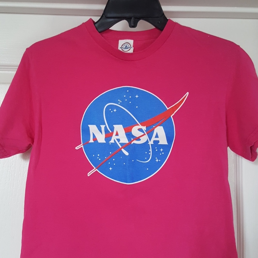 NASA t shirt size small